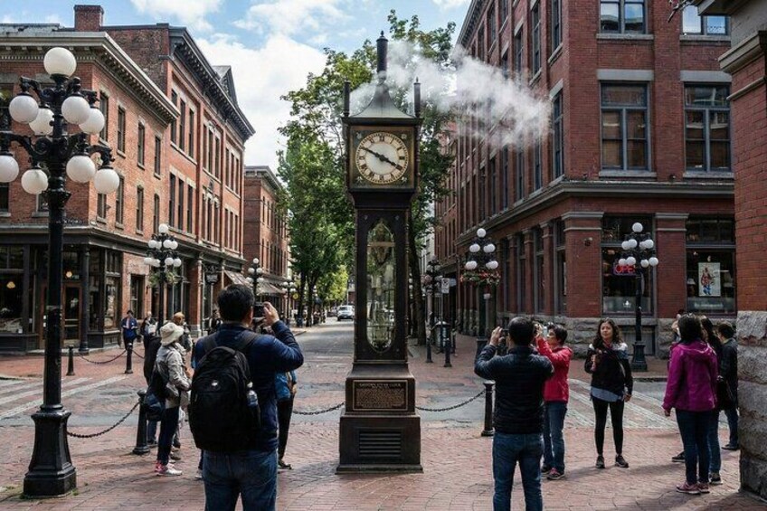 Discover Vancouver: A Self-Guided Tour 2