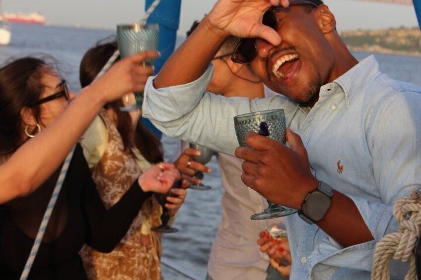 New: Lisbon 4h Private Boat Tour 1