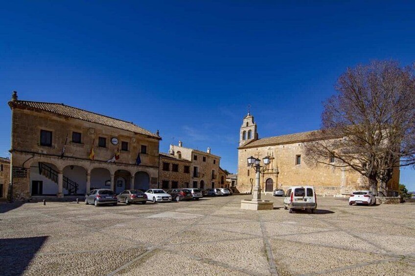 Hello Cuenca: Private 2-Hour Intro City Walk with Local Guide 2