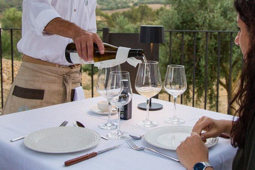 Wine tasting 3