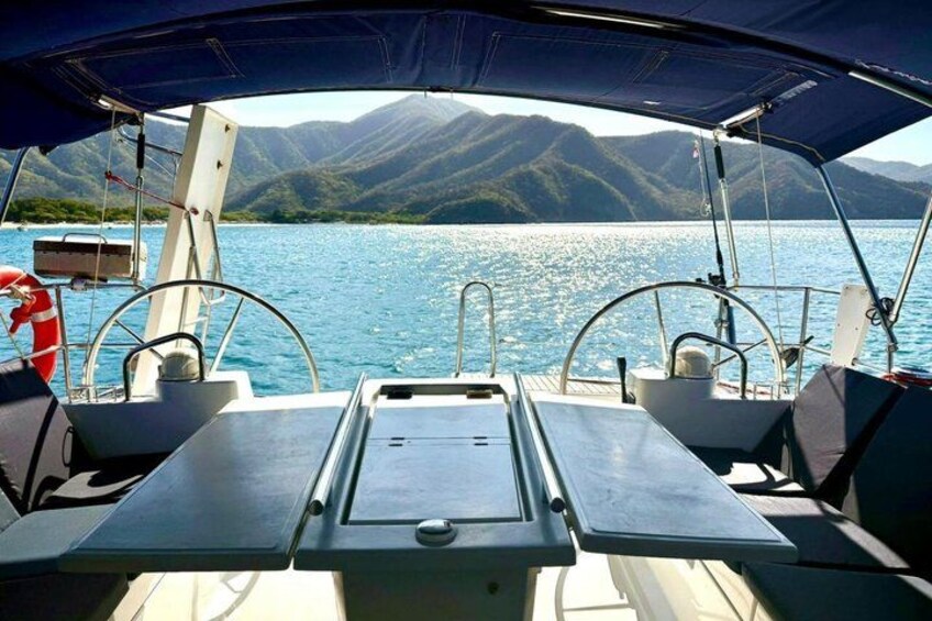 Luxury Sailboat to Tayrona 3