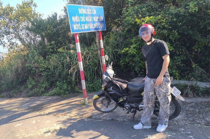 Da Nang Motorbike Tour to Monkey Mountain 2