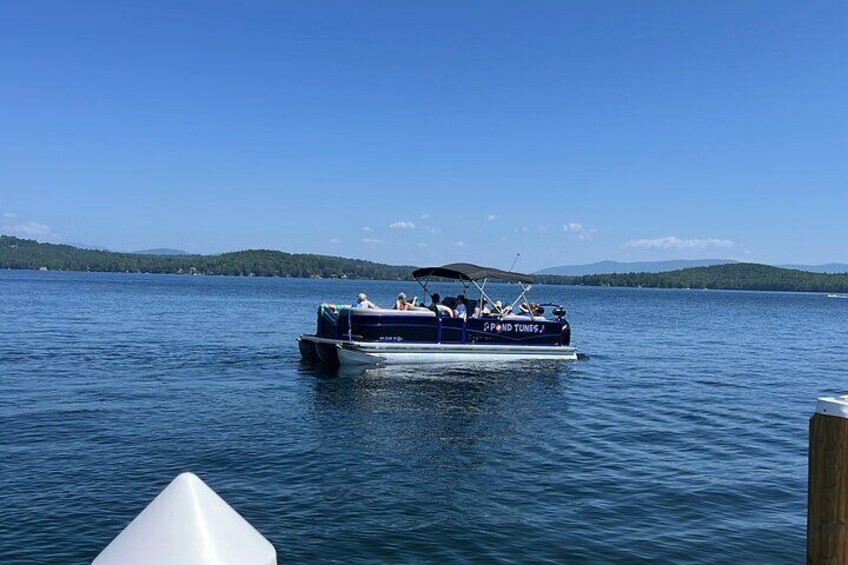 Lake Winnipesaukee Pontoon Boat Tours 2