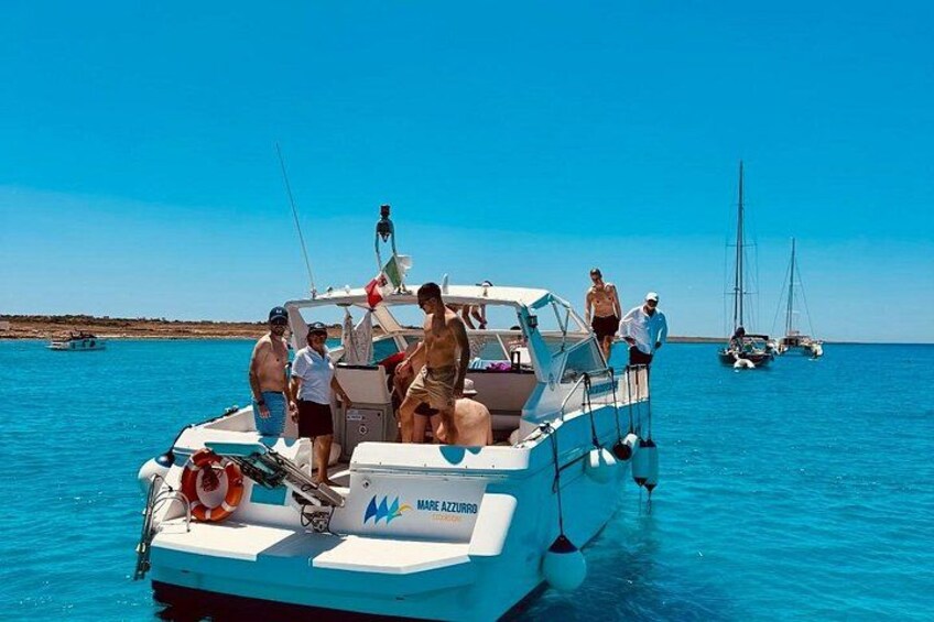 Favignana and Levanzo Boat Tour with Lunch on Board 3
