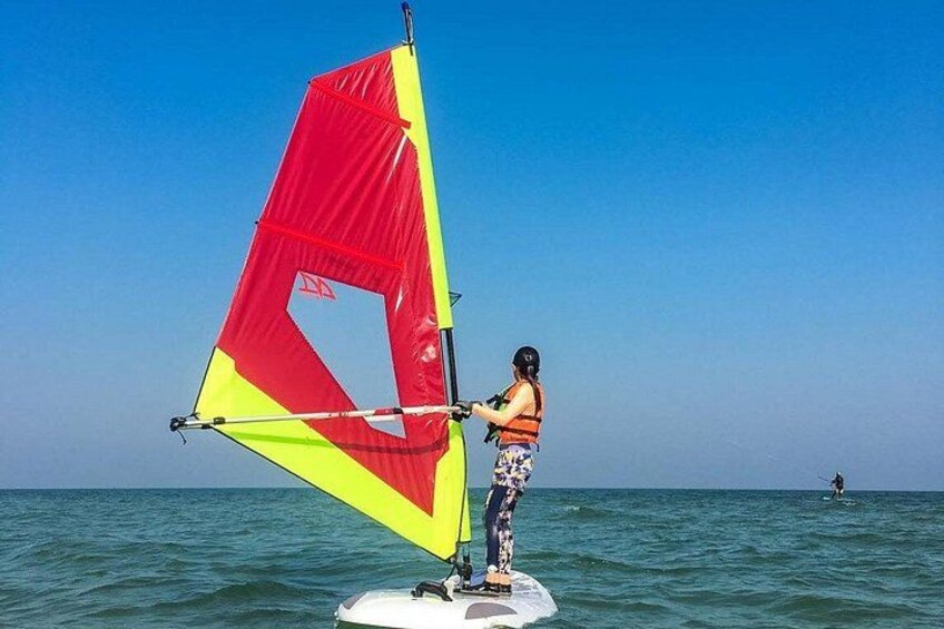 1 Hour Windsurf and SUP Surf Experience in Hua Hin 1