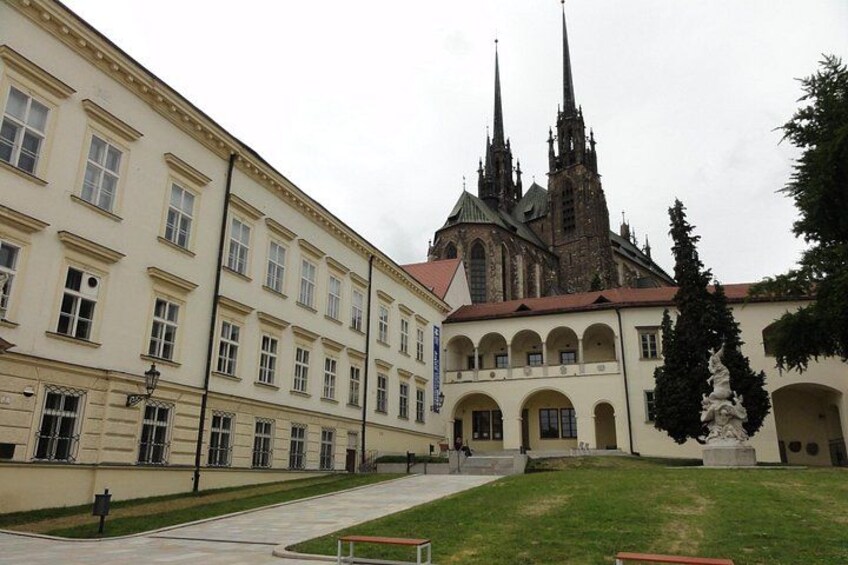 Bishop’s Court, a historic courtyard complex offering a lovely view of St. Peter and Paul Cathedral’s towers. 4