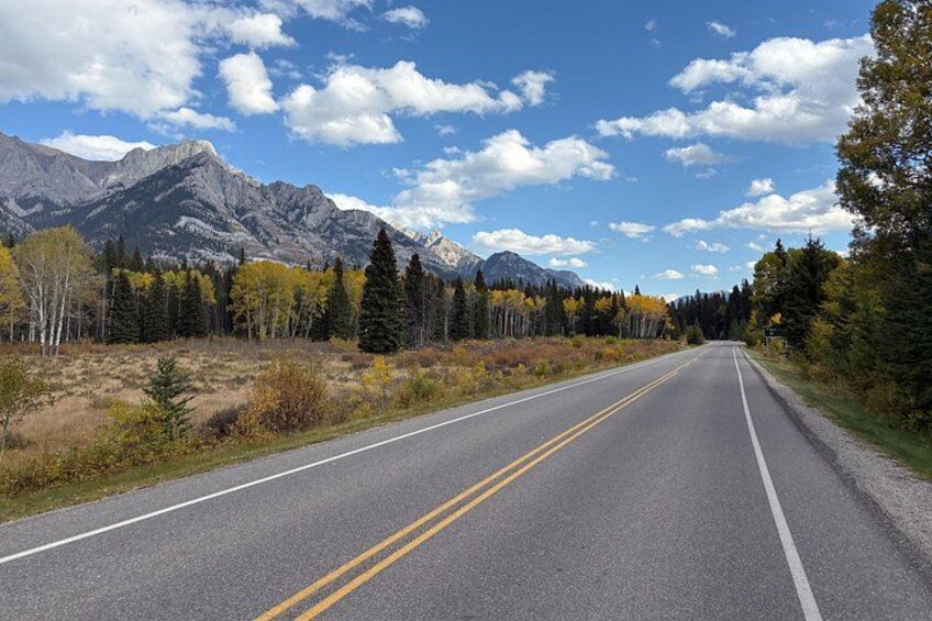 Lake Louise, Yoho and Marble Canyon Private Tour - From Calgary 3