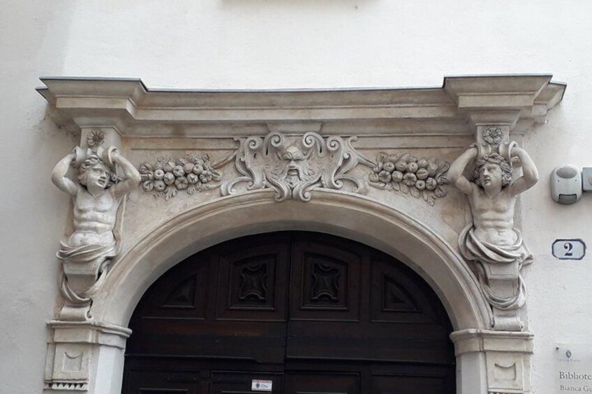 Turin reveals an unconventional guided tour 3