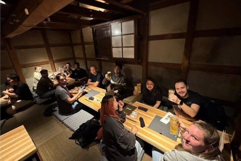 Kanazawa Night Walk and Izakaya Tour with Local Guide 3