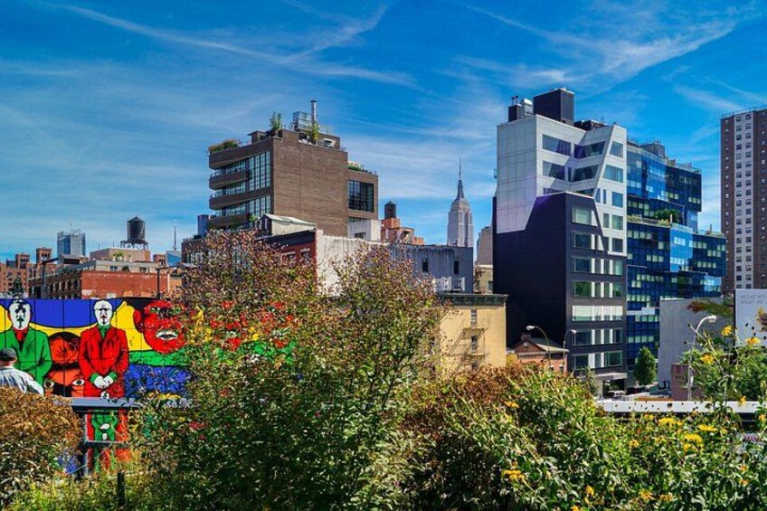 As you move from the Meatpacking District to Hudson Yards, we’ll peel back the layers of the city’s architectural evolution. 2