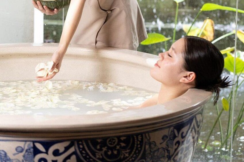 Phuket: Signature Luxury Spa Relaxation Package 3