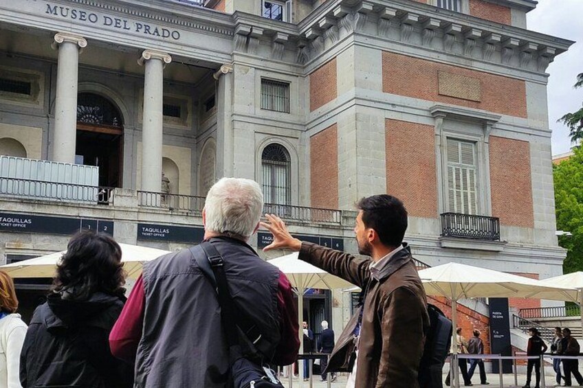 Prado Museum Exclusive Tour with Skip-the-line (Max 6 people) 2