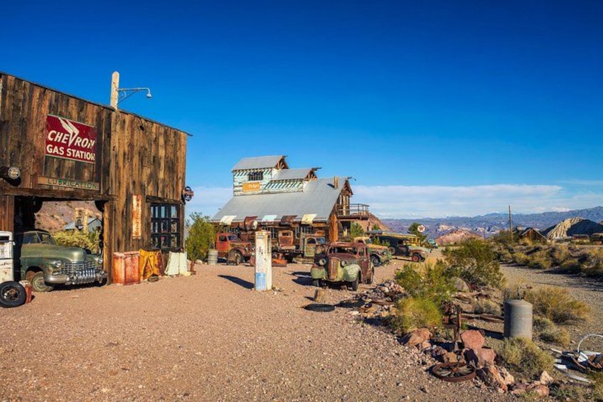Small Group: Red Rock Canyon, Hoover Dam & 7 Magic Mountains 4