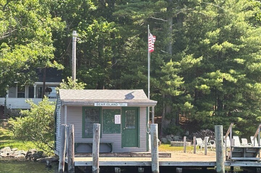 Pontoon Boat Charters on Lake Winnipesaukee 4