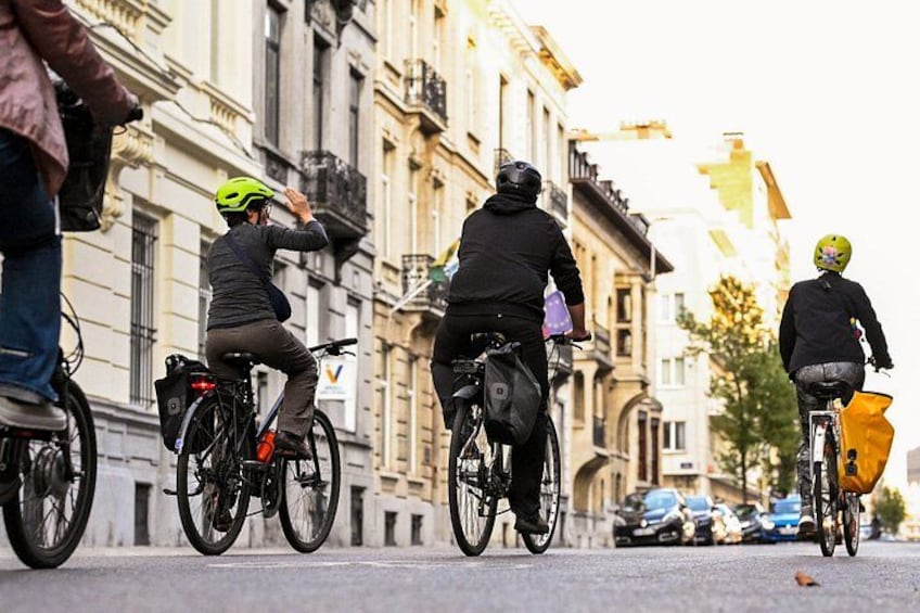 Discover Brussels on a Culinary World Tour by Bike 4