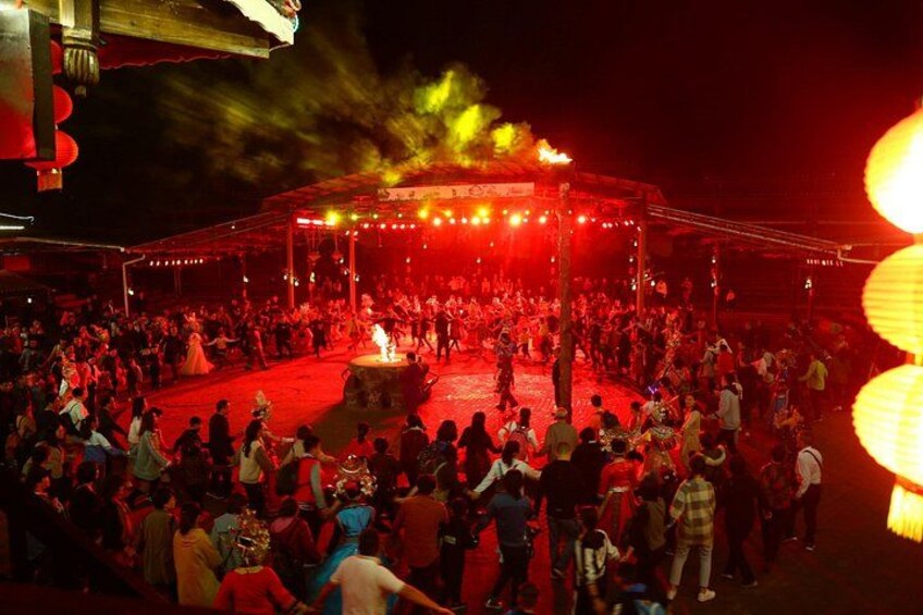 Dong King's Night Banquet Bonfire Show(侗王夜宴) 1
