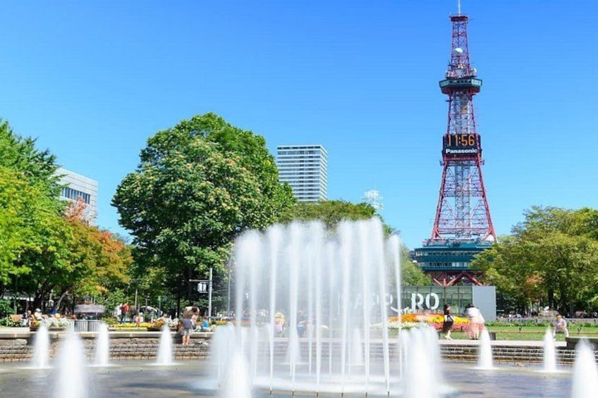 Relax by the fountains of Odori Park with Sapporo’s skyline as your backdrop. 4