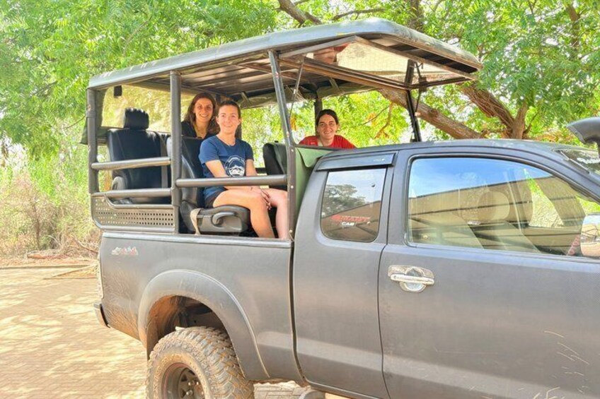 Yala Safari Private tour -4.30am to 12pm.= 44.73$ 2