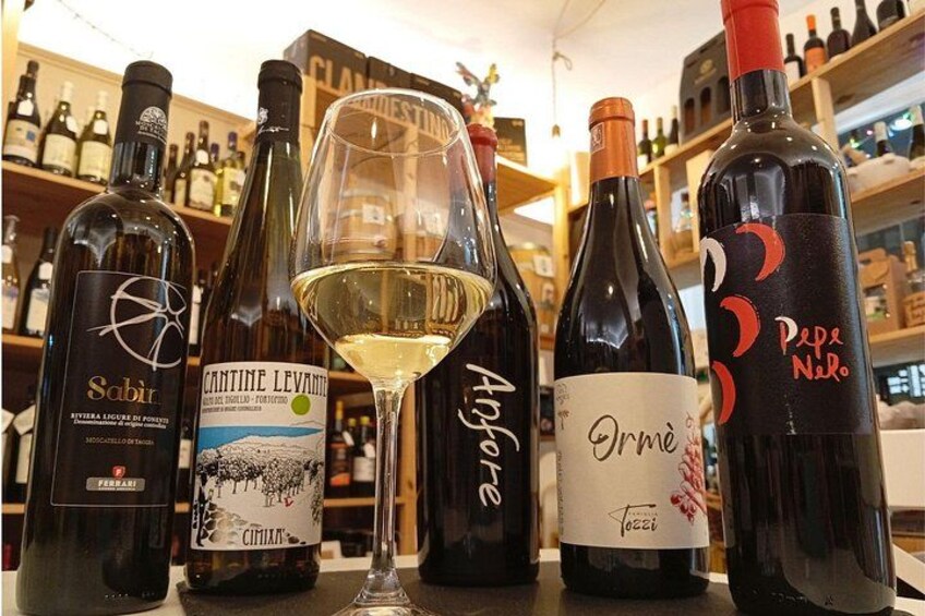 Selection of rare Ligurian wines from small local producers, carefully curated for the tasting. 2