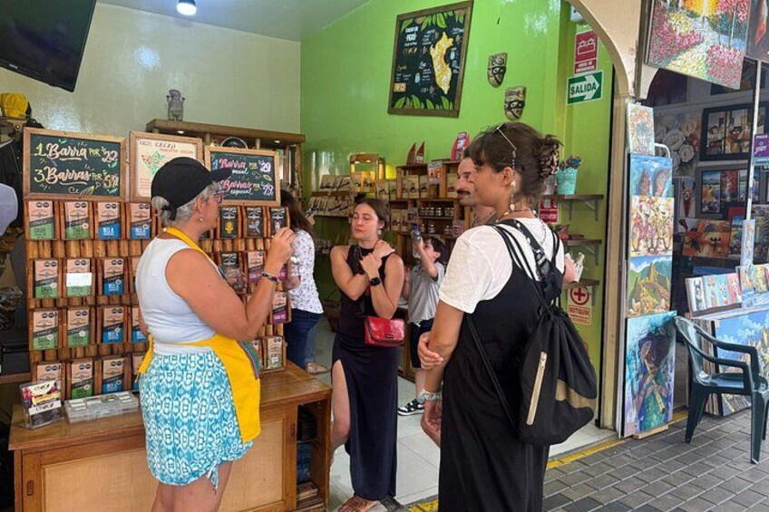 Tour Walking through Miraflores and Love Park 4