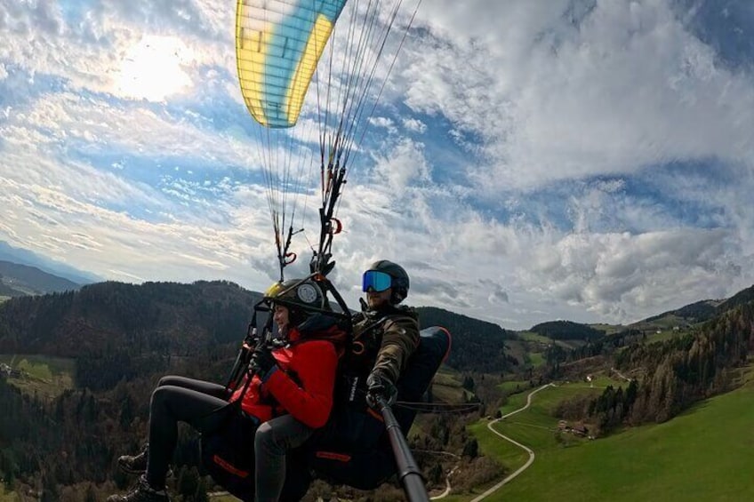 Tandem Paragliding Adventure in Carinthia 2