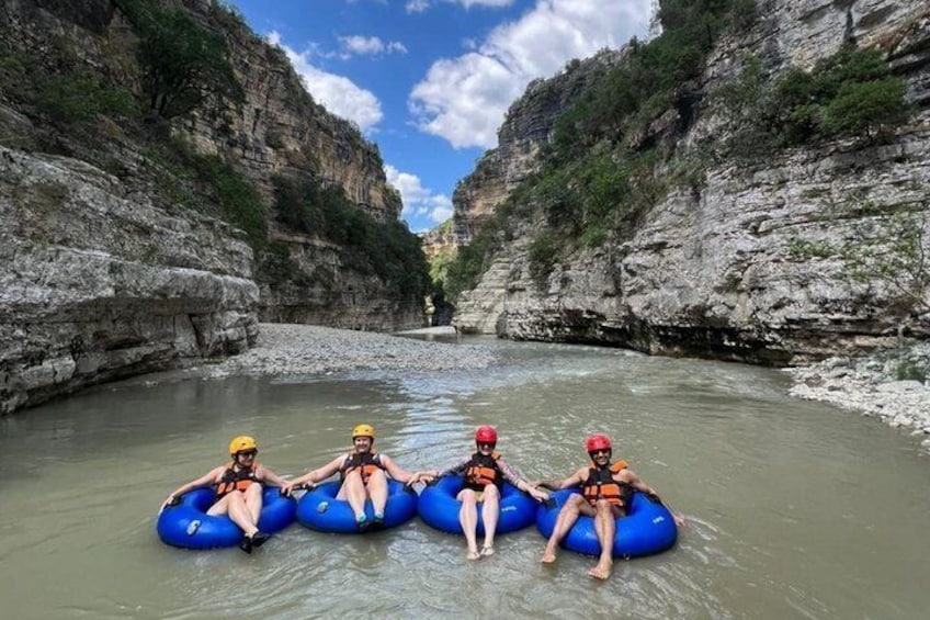 Osum Canyon Rafting & River Tubing 4