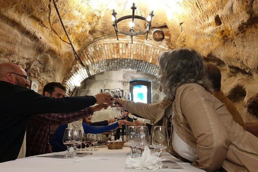 Ribera del Duero Underground Cellar & Wine Tasting Experience 1