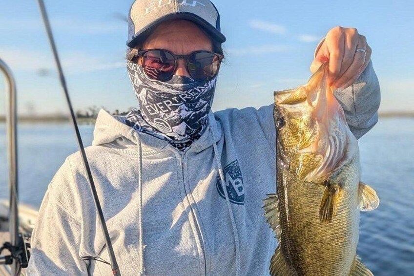 Expert Bass Fishing Activity on Florida's Famous Lakes 2