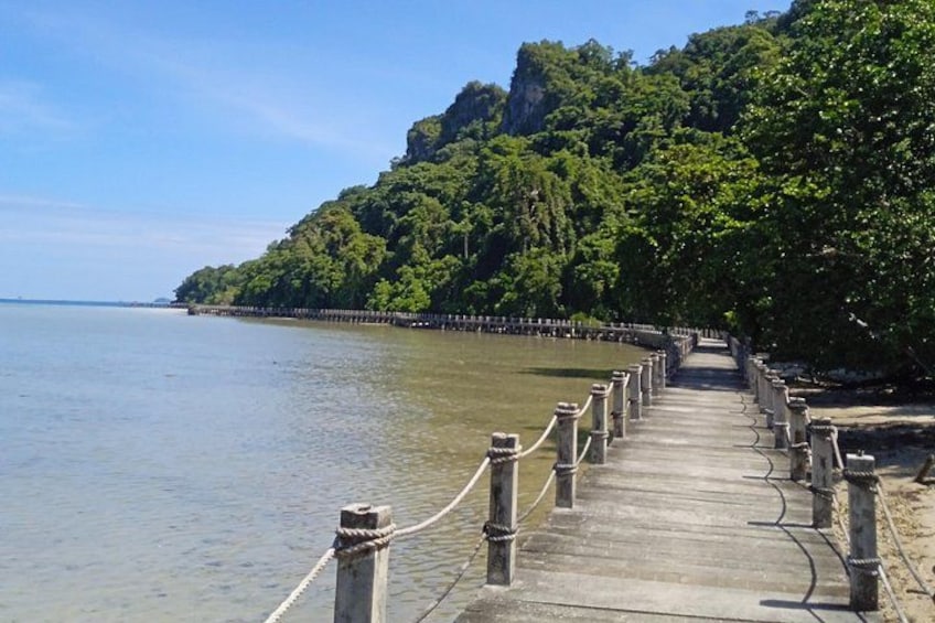 Private Tabon Cave Palawan and Museum tour 1