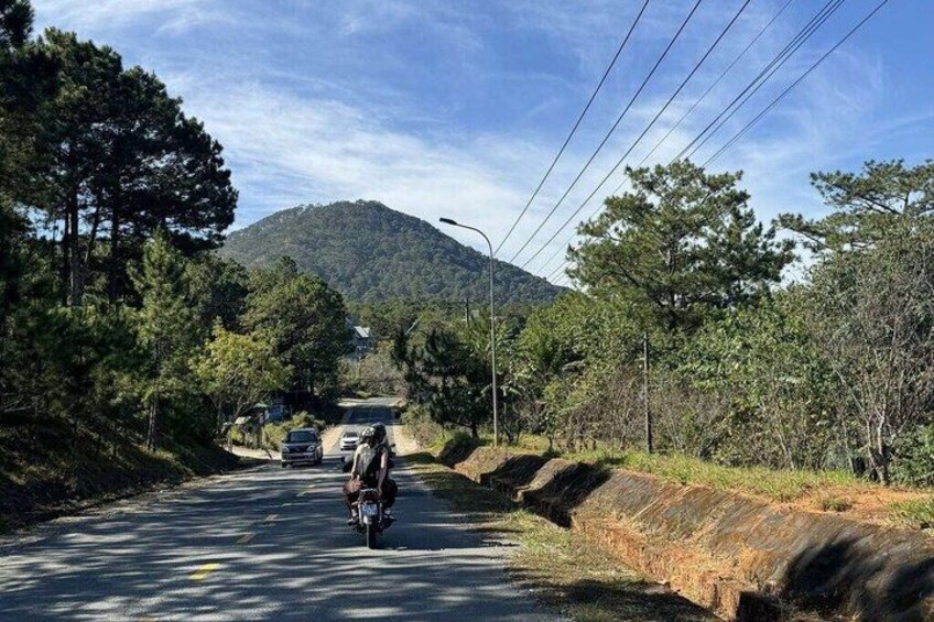 Authentic Private Da Lat Countryside Motorbike Adventure 4