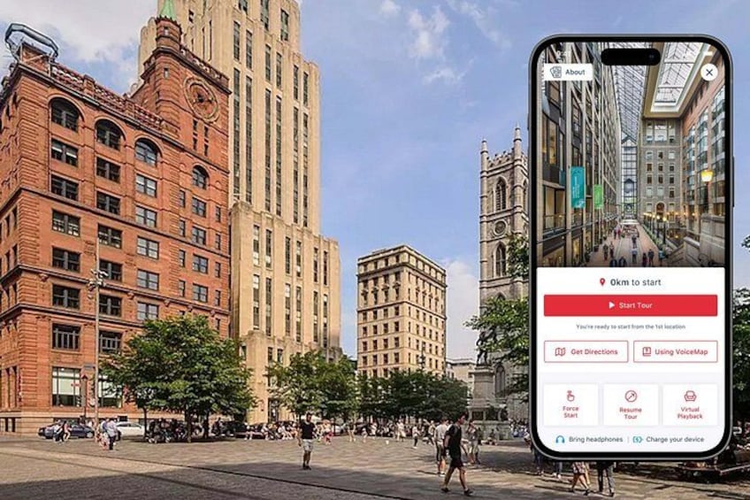 Un smartphone affichant une application de cartographie avec un paysage urbain en arrière-plan. 1