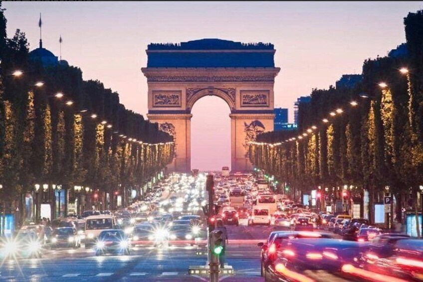 Arc de Triomphe Entrance Ticket with Terrace Access 3