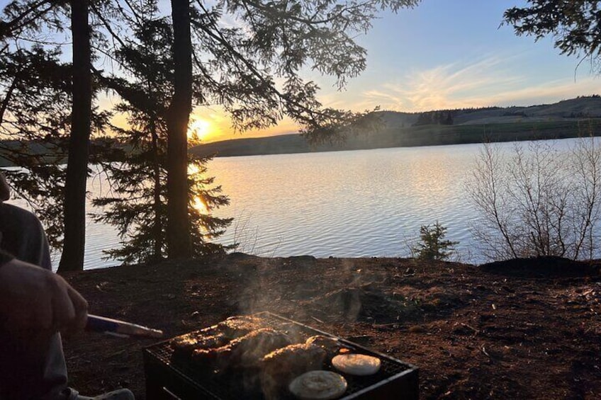 Rustic Scandinavian Spa on Remote 4x4 Access Lake or River 4