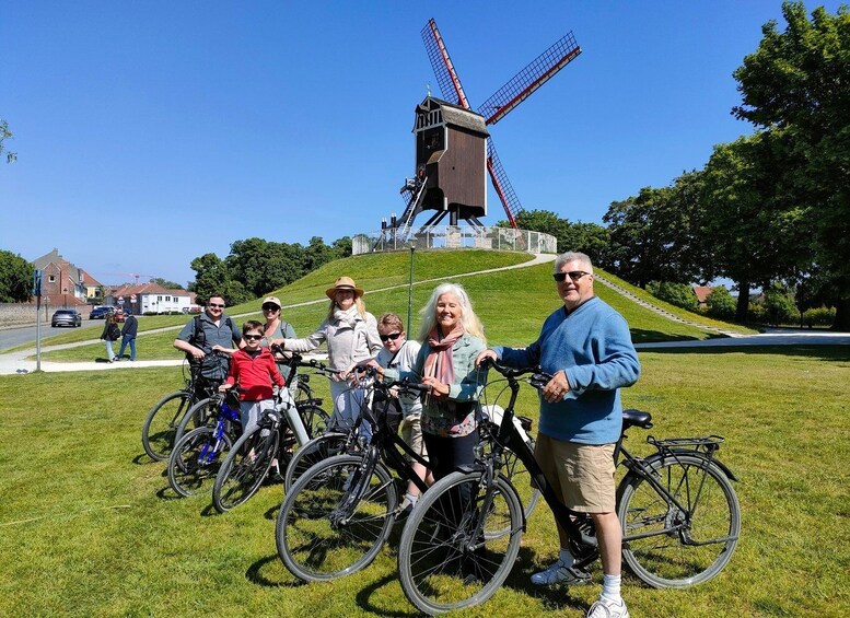 Picture 7 for Activity Bruges by bike with family and friends! 2