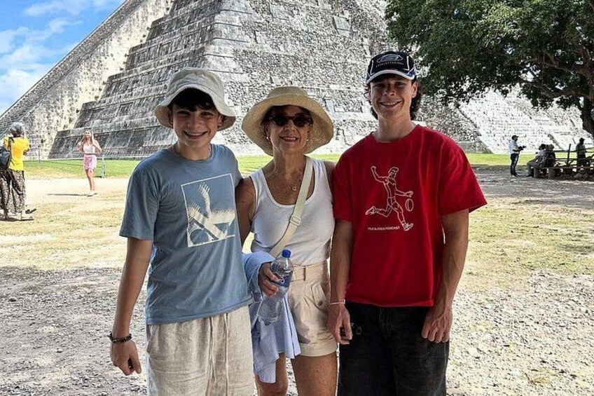 Premier Chichen Itza Tour + Cenote swim + Buffet, from Valladolid 2