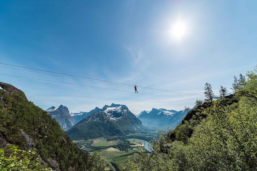Via Ferrata Åndalsnes: West Wall Guided Tour 1