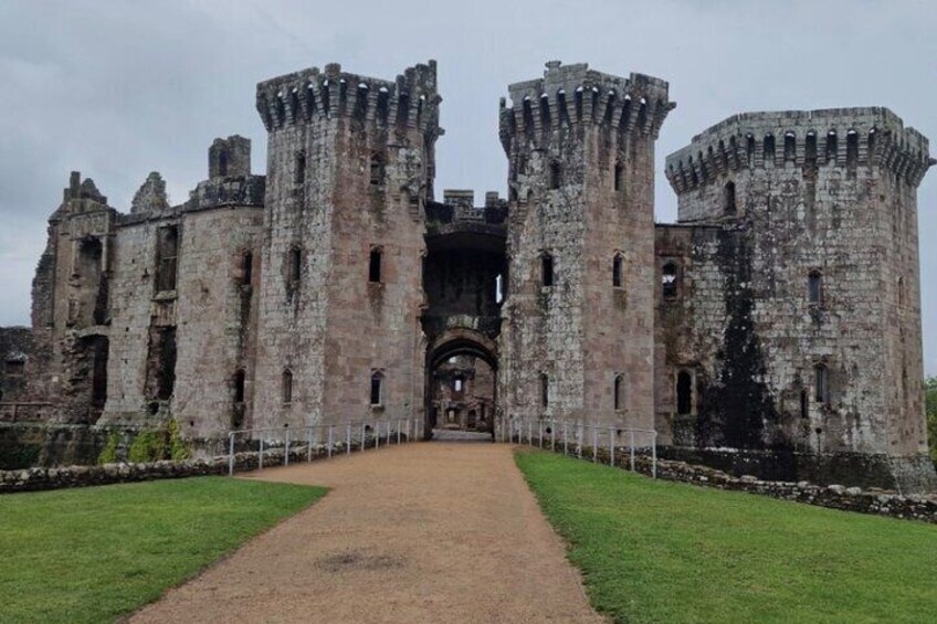 The ultimate 3 day small group Tour of South Wales 2