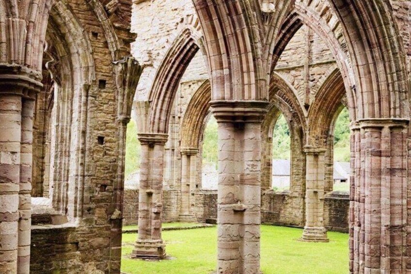 The ultimate 3 day small group Tour of South Wales 5