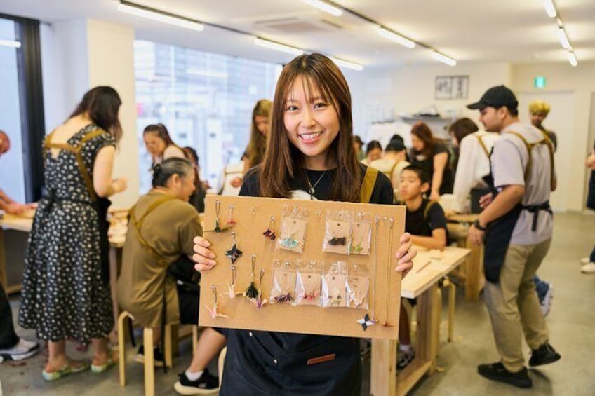 Tokyo: Create Your Own Handmade Origami Jewelry in Shinjuku 2