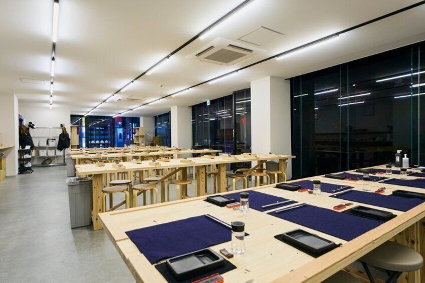 Tokyo: Create Your Own Handmade Origami Jewelry in Shinjuku 4