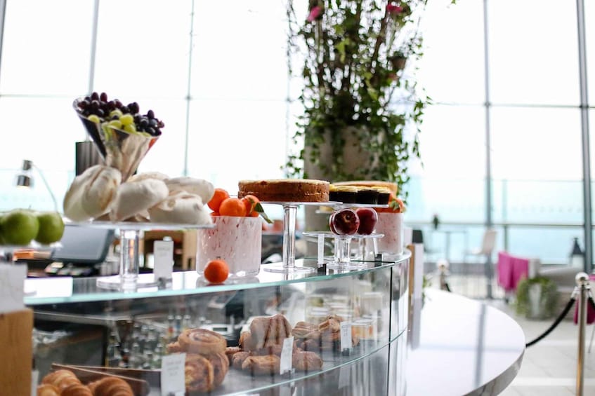 Picture 1 for Activity London: Sky Garden Early Access with Pastry and Hot Drink 2