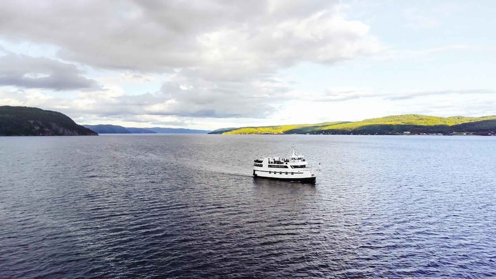 La Baie: 3-Hour Saguenay Fjord Classic Cruise with Guide 1