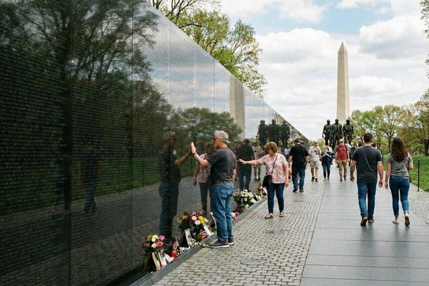 Discover Washington: A Self-Guided Tour 4