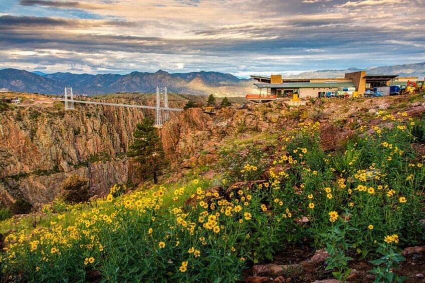 Small Group Day Tour to Denver 1