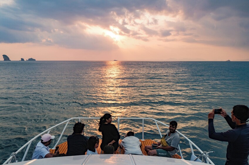 Krabi: Luxury Sunset Cruise to Phi Phi & 4 Islands with Power Catamaran 2