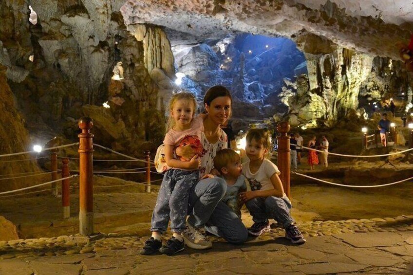 2-Day Luxury Ha Long Bay with Aime’e 5-Star Cruise with Balcony 5