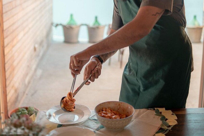 Cook Authentic Italian Dishes With Stunning Lake View 3