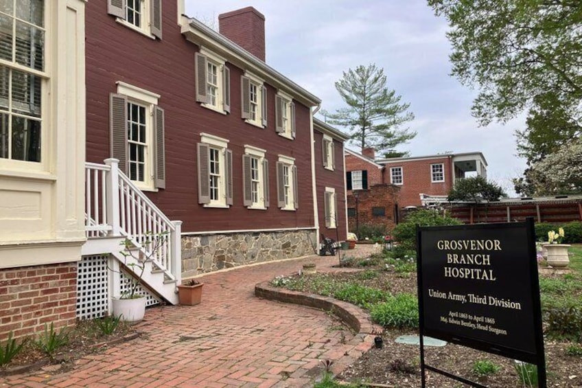Learn about the Lee family connections to the Lost Cause in Alexandria. 3