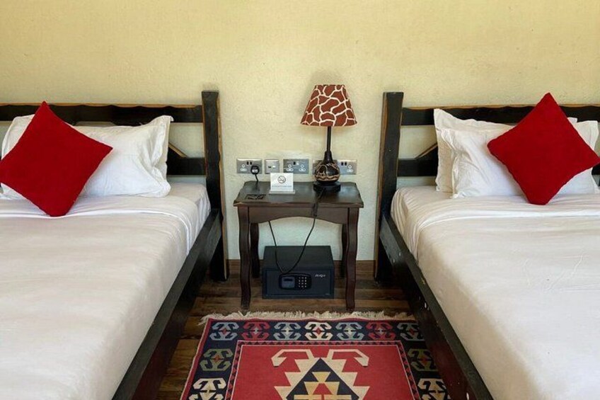 2-Day Tsavo East Safari from Malindi, Watamu, Kilifi or Mombasa 2