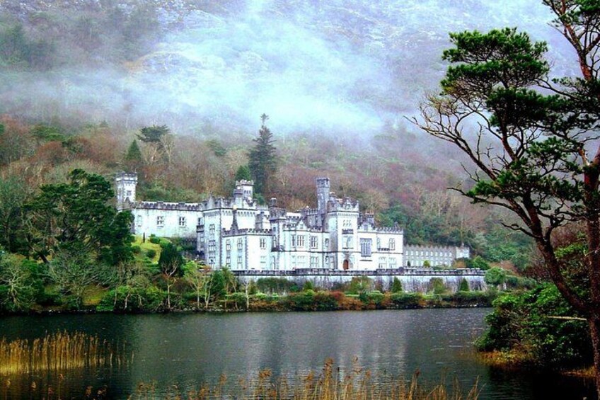 KYLEMORE ABBEY 4